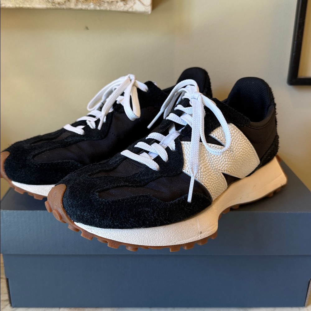 👟 New Balance Women’s 327 Sneakers - Picture 4 of 11